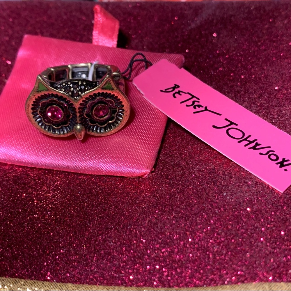 Betsey Johnson Owl elastic ring
